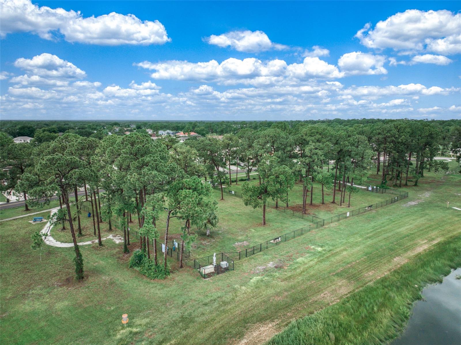 SUN N LAKE - Residential