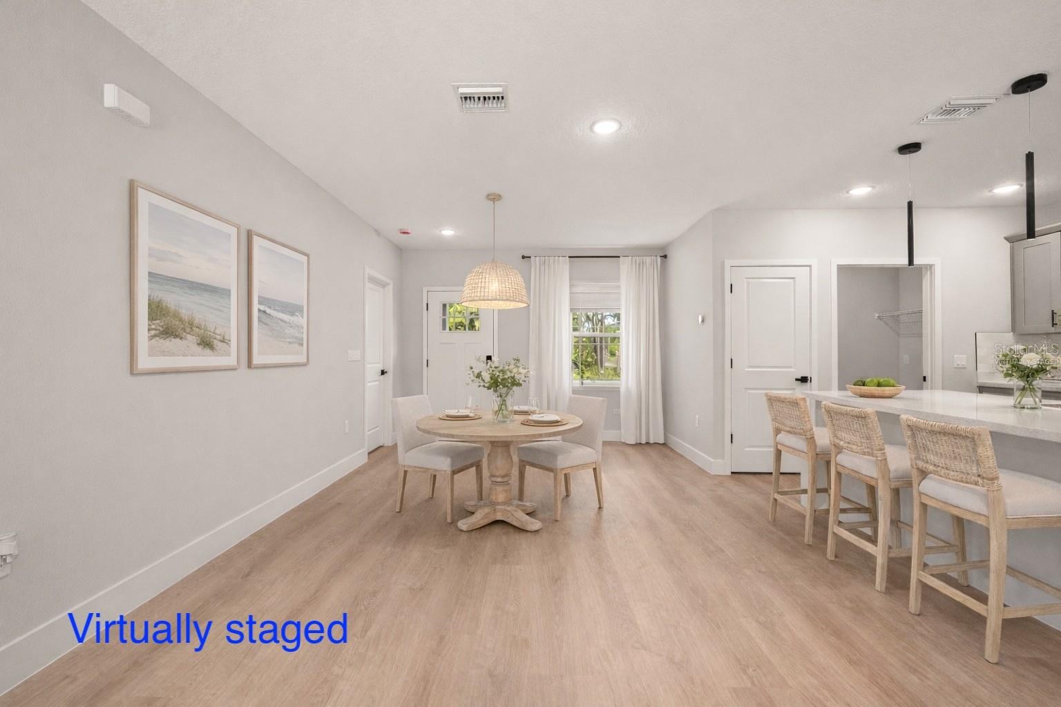 SUN N LAKE - Residential