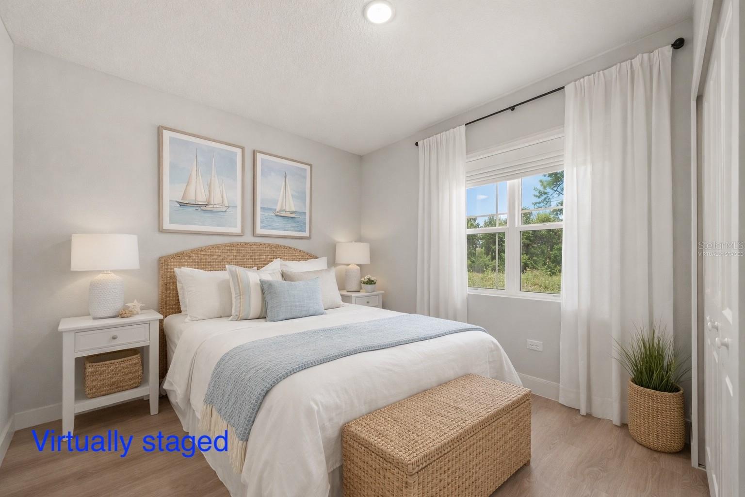 SUN N LAKE - Residential