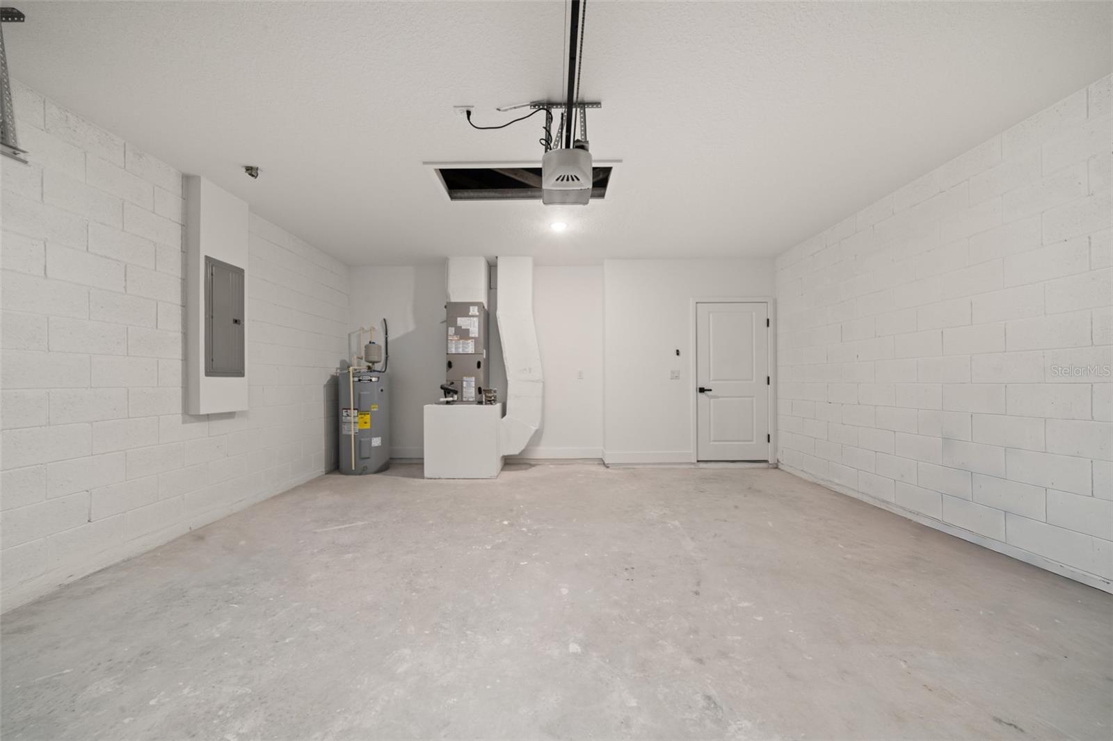 SUN N LAKE - Residential