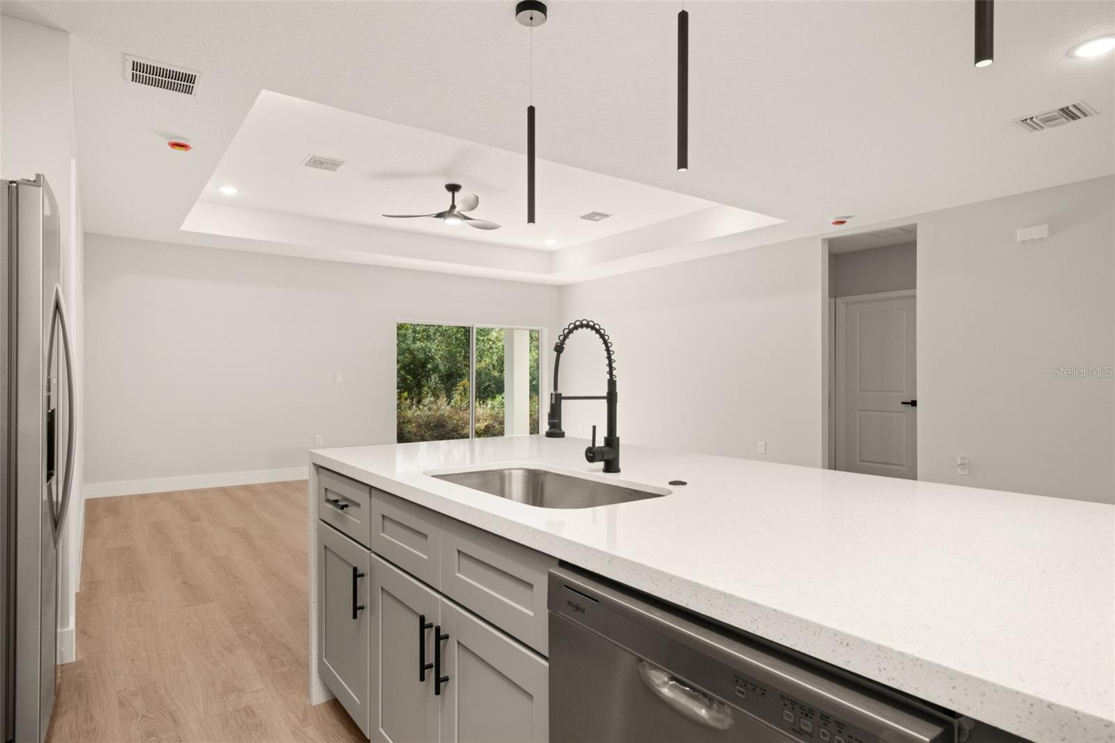 SUN N LAKE - Residential