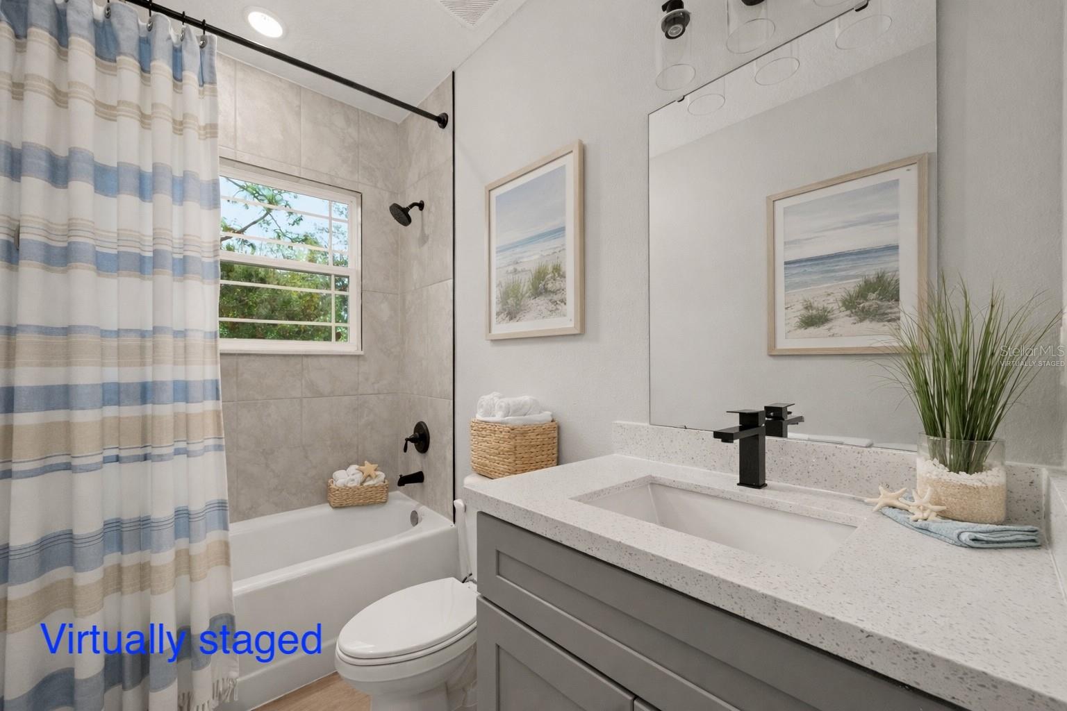 SUN N LAKE - Residential