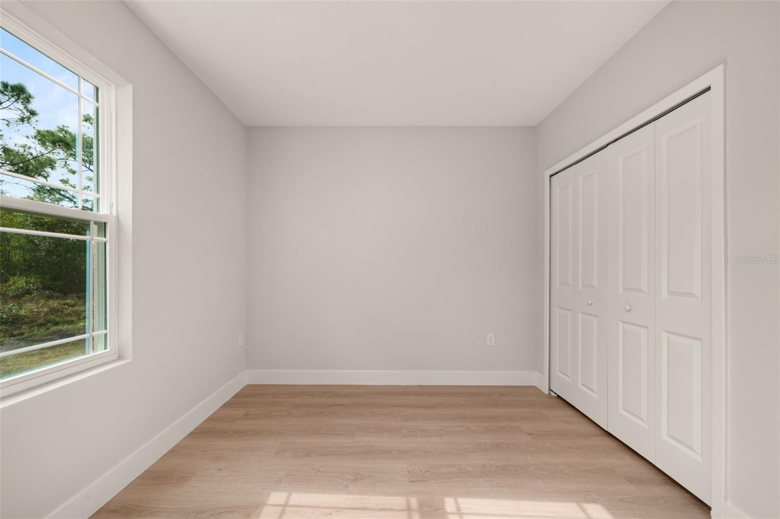 SUN N LAKE - Residential