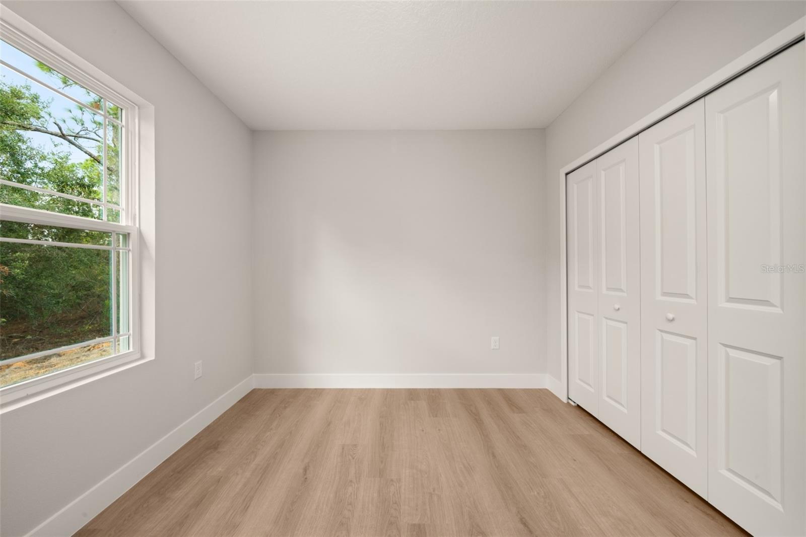 SUN N LAKE - Residential