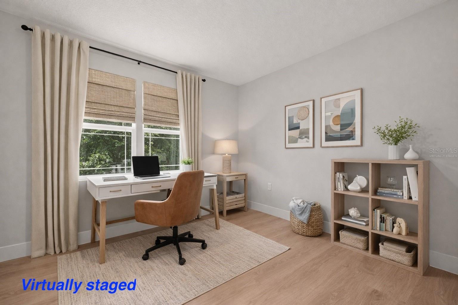 SUN N LAKE - Residential