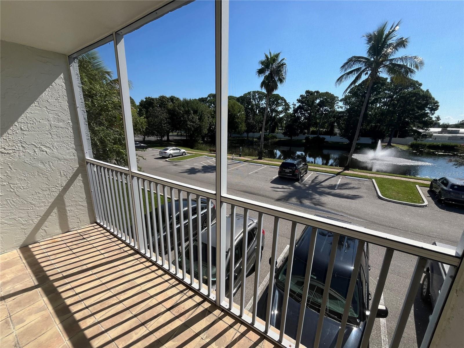 SARASOTA PALMS - Residential Lease