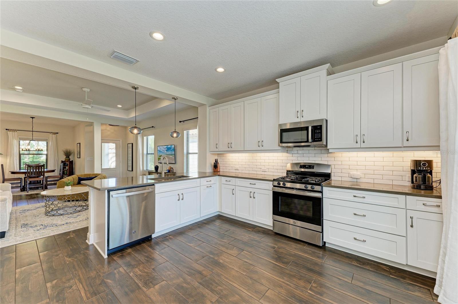 VICENZA PH 1 - Residential