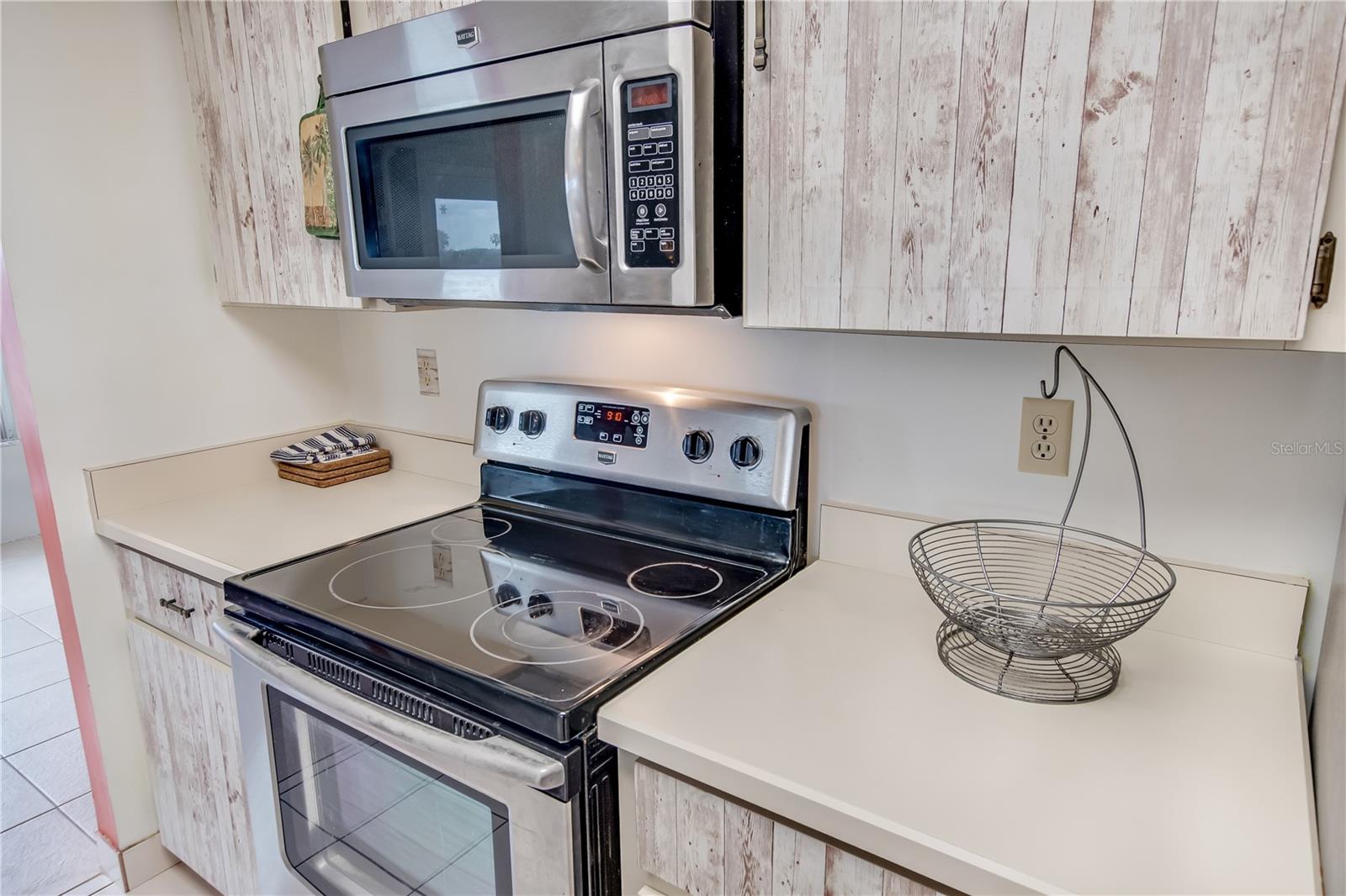 OCEAN VIEW MANOR - Residential Lease