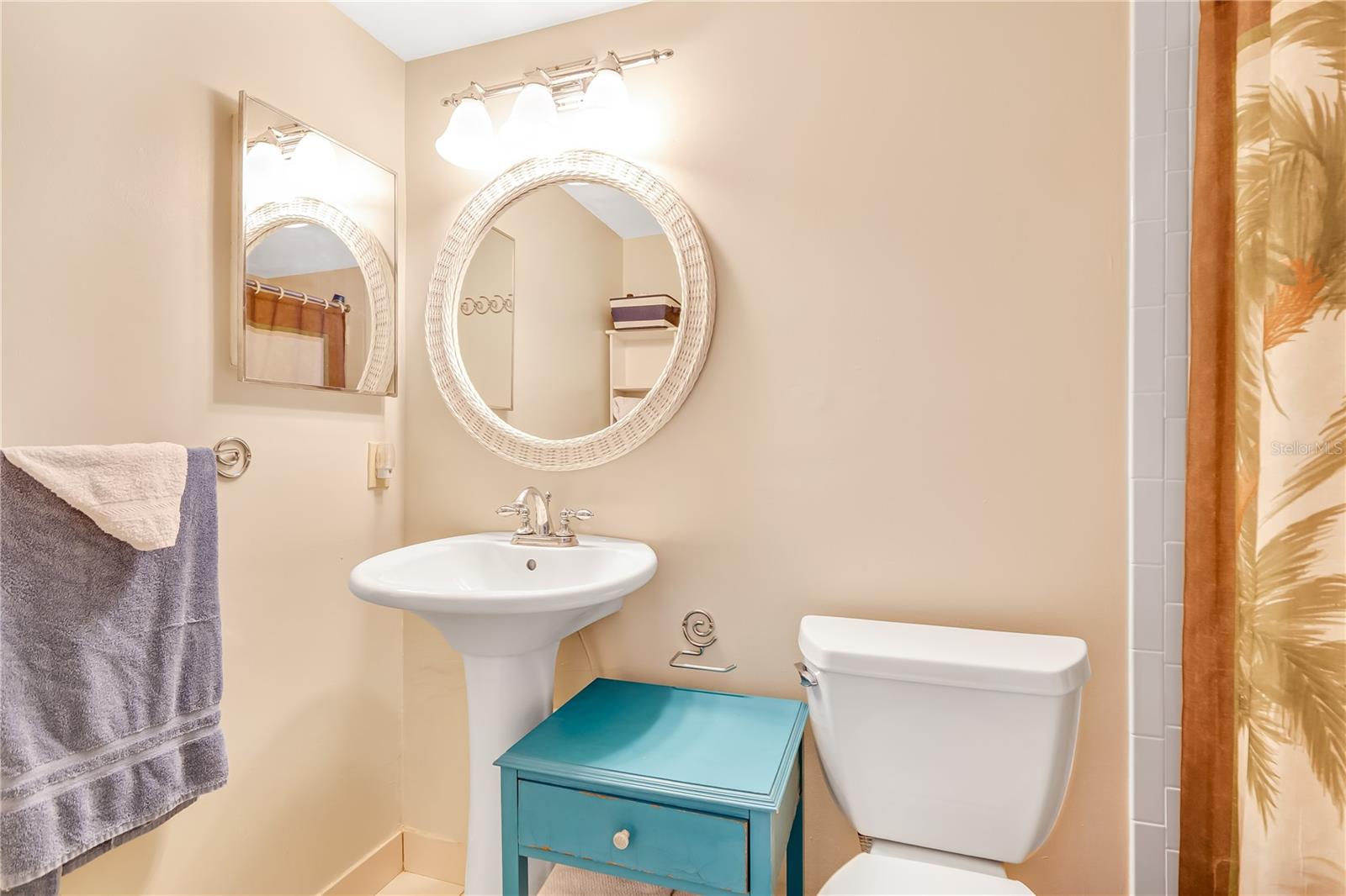 OCEAN VIEW MANOR - Residential Lease