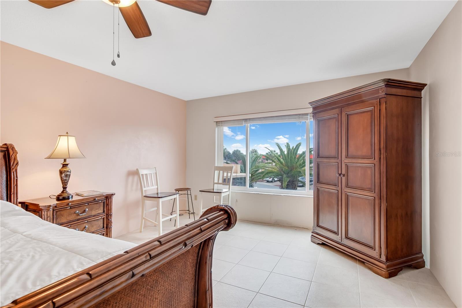 OCEAN VIEW MANOR - Residential Lease