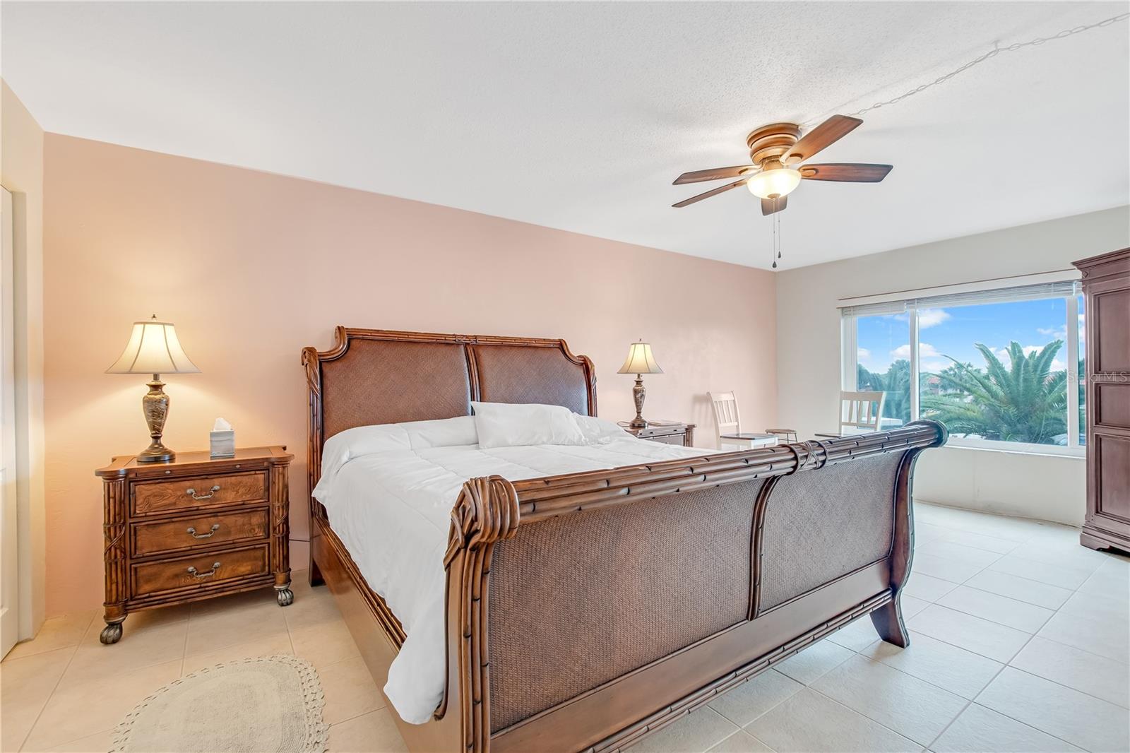 OCEAN VIEW MANOR - Residential Lease