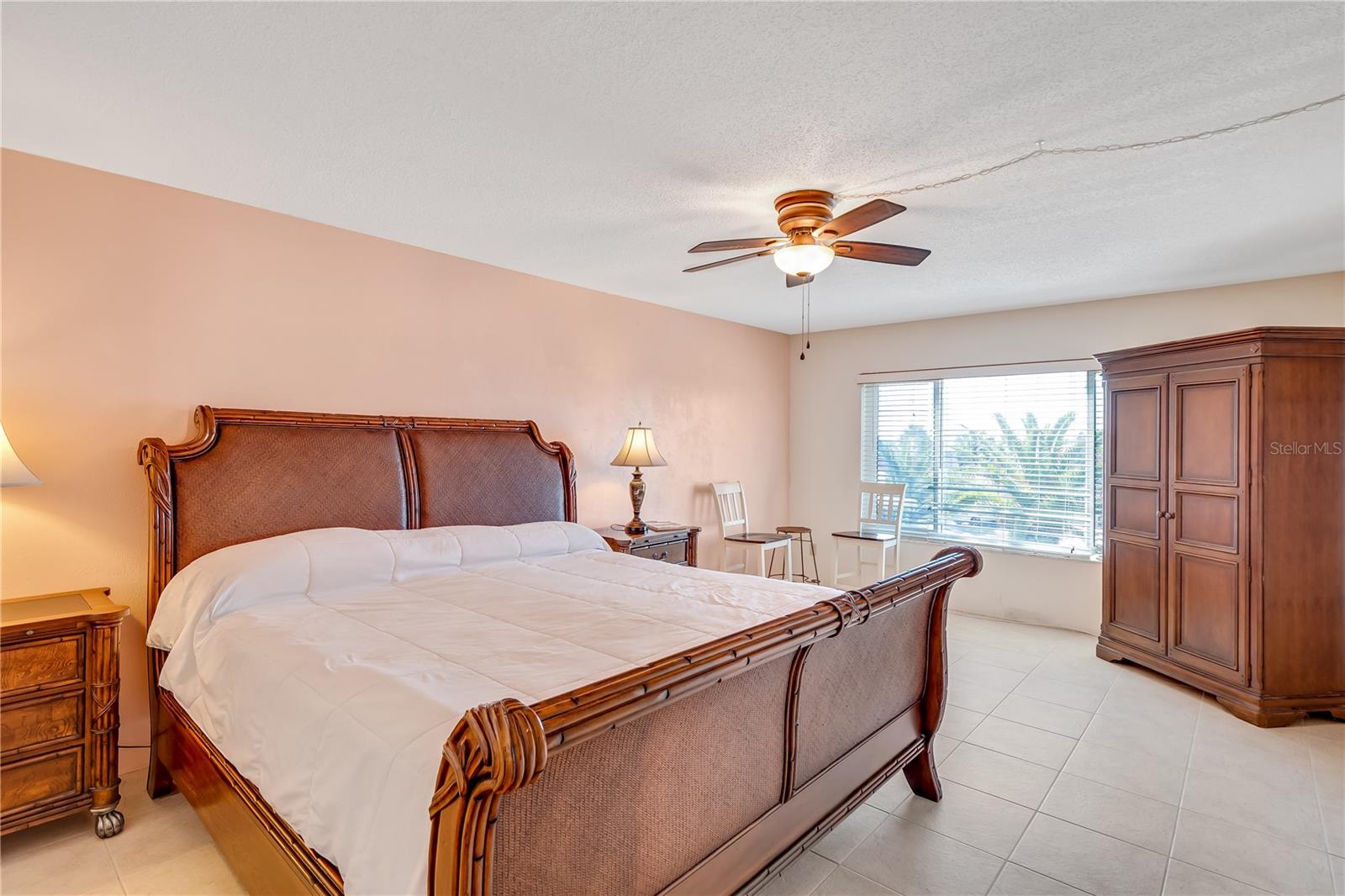 OCEAN VIEW MANOR - Residential Lease