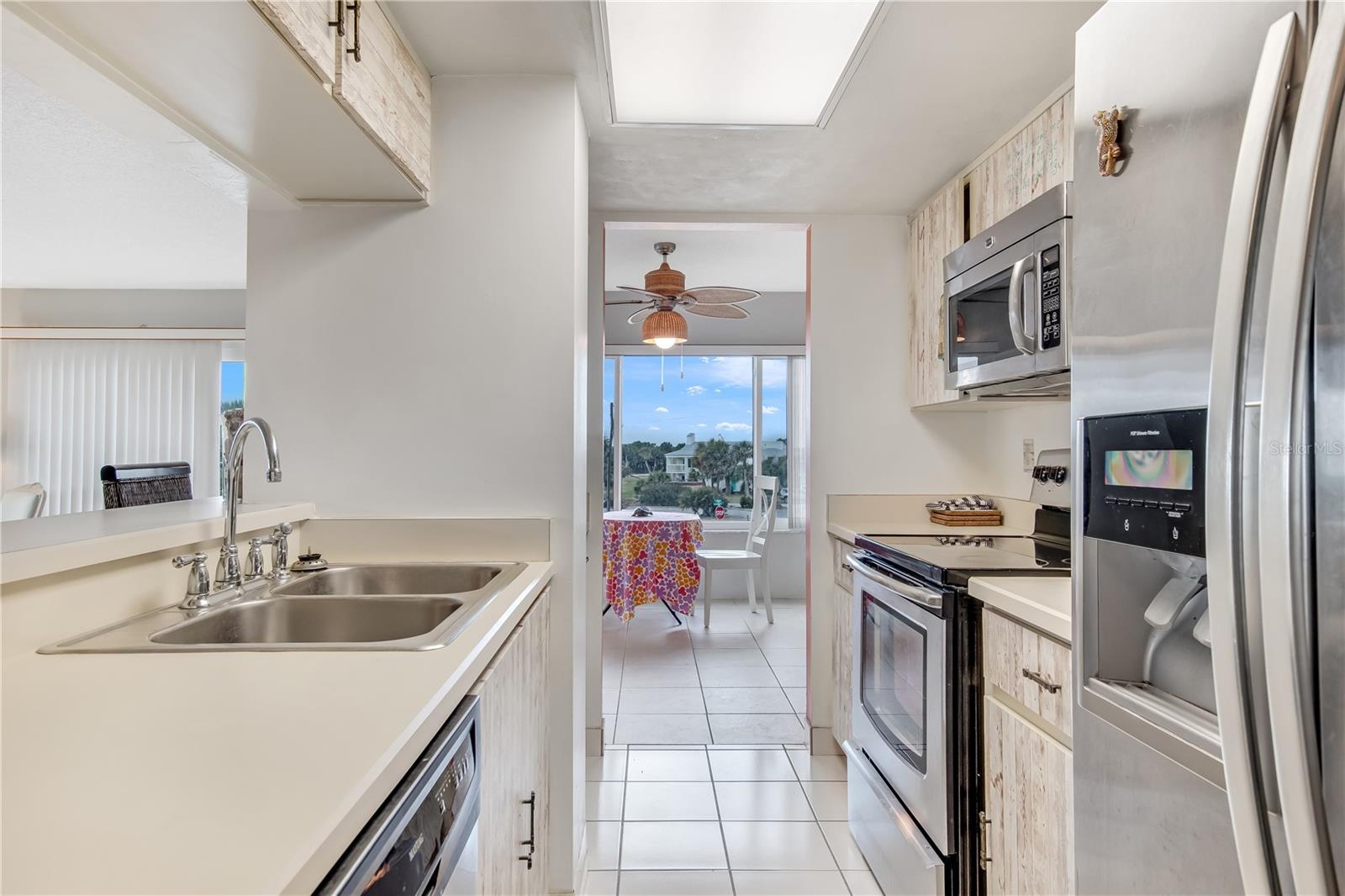 OCEAN VIEW MANOR - Residential Lease