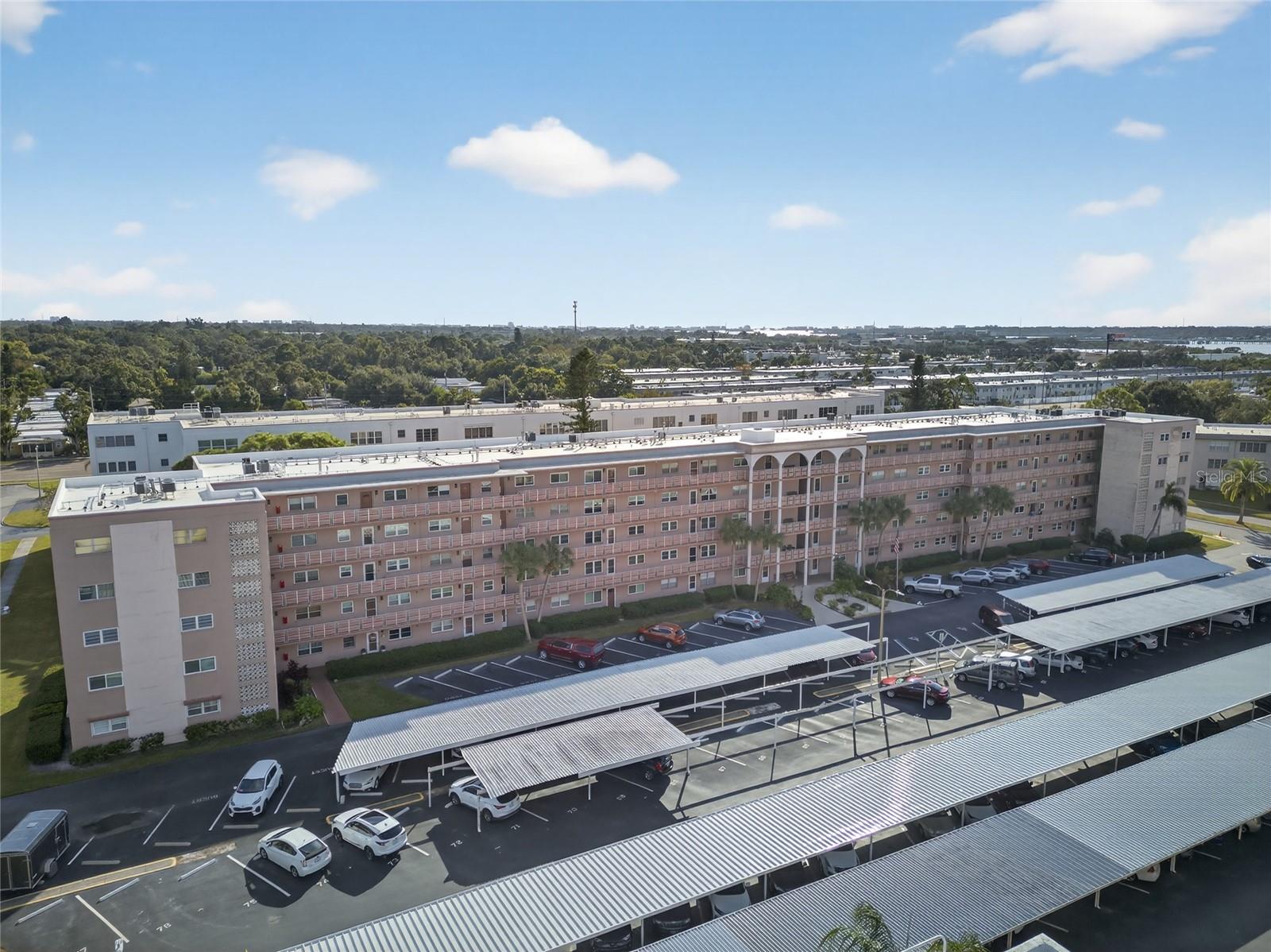 FIVE TOWNS OF ST PETE - Residential