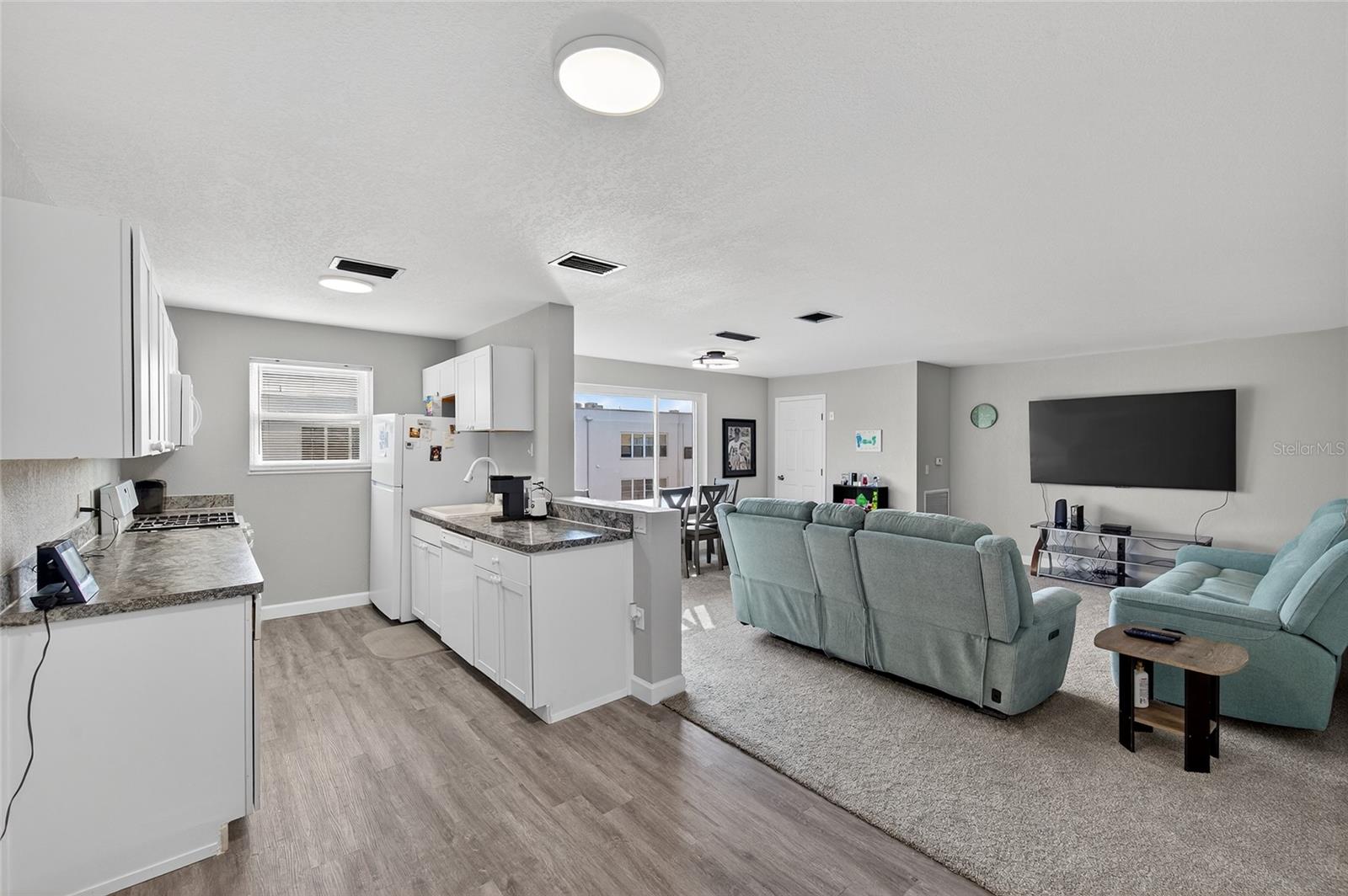 FIVE TOWNS OF ST PETE - Residential