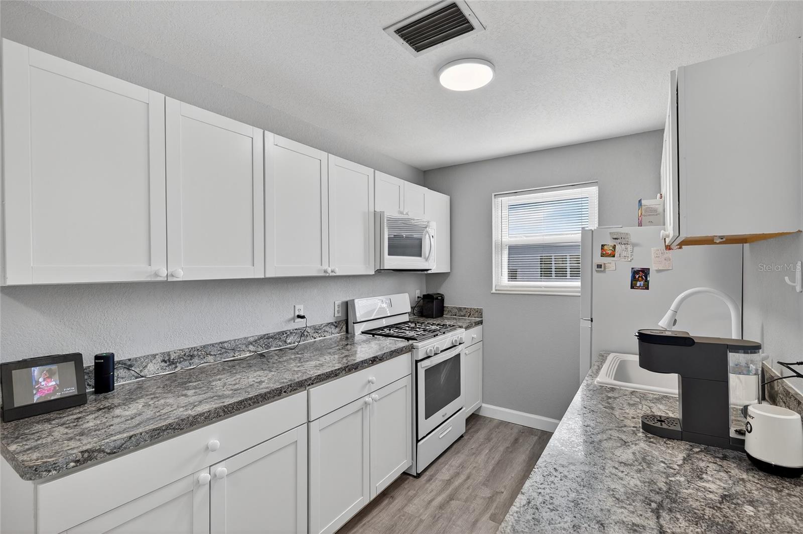 FIVE TOWNS OF ST PETE - Residential