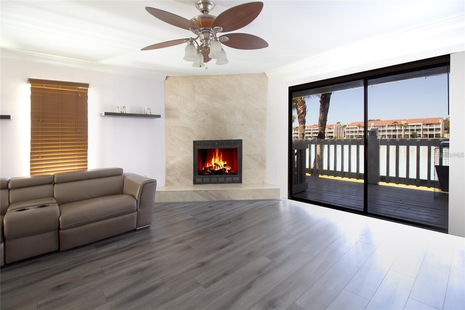 CAPRI HARBOR CONDO - Residential