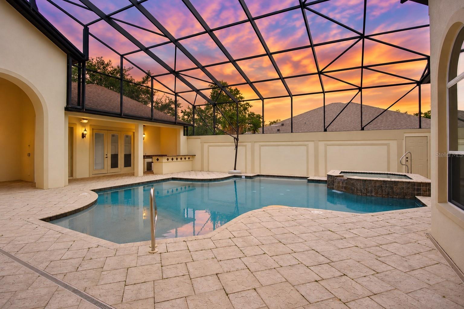285 WOODSTREAM WAY