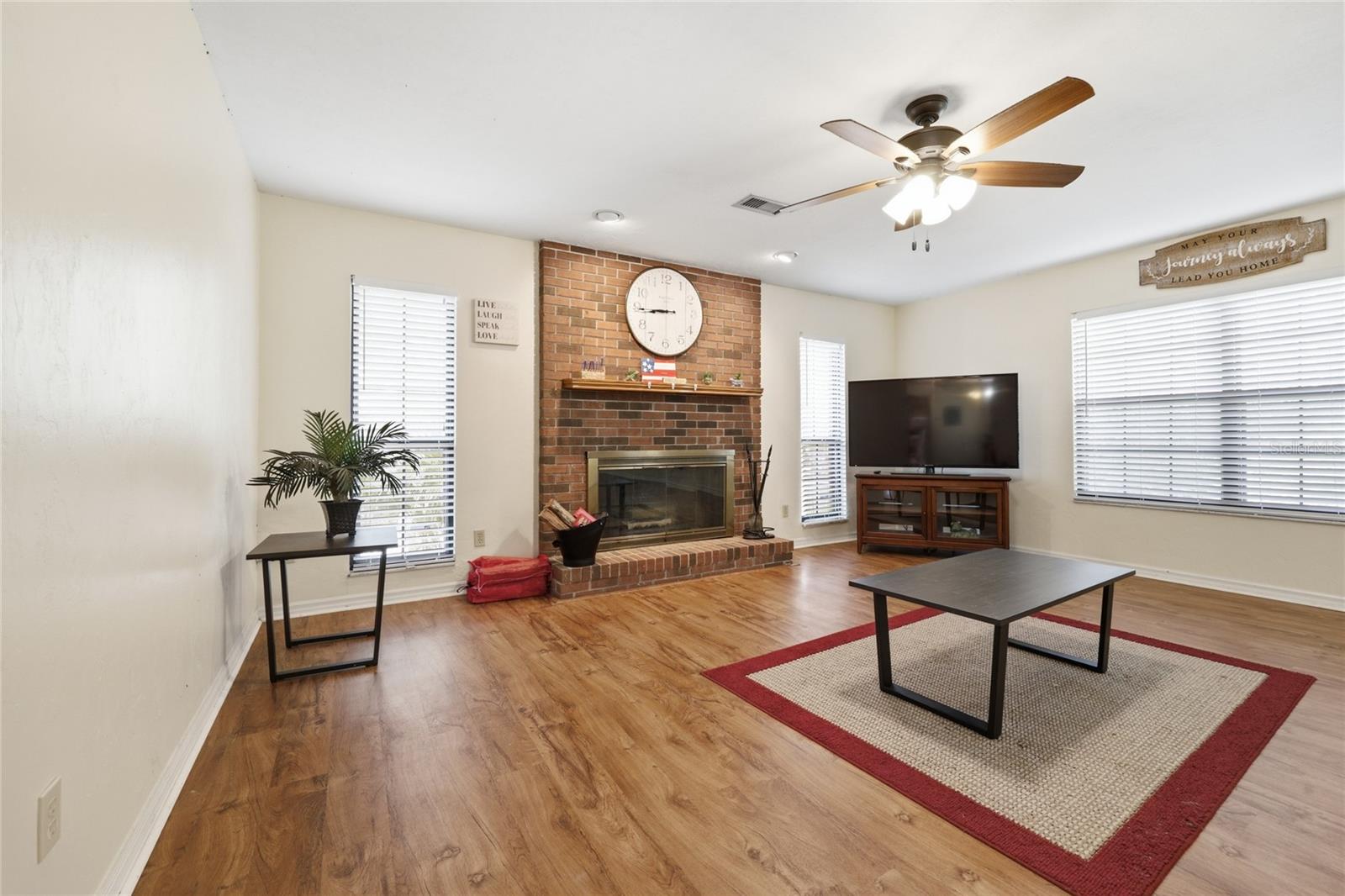 G M WHETSTONE ESTATE ADD TO H S - Residential