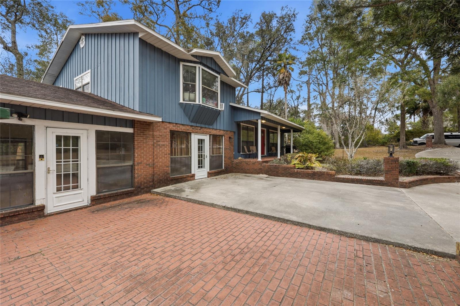 G M WHETSTONE ESTATE ADD TO H S - Residential