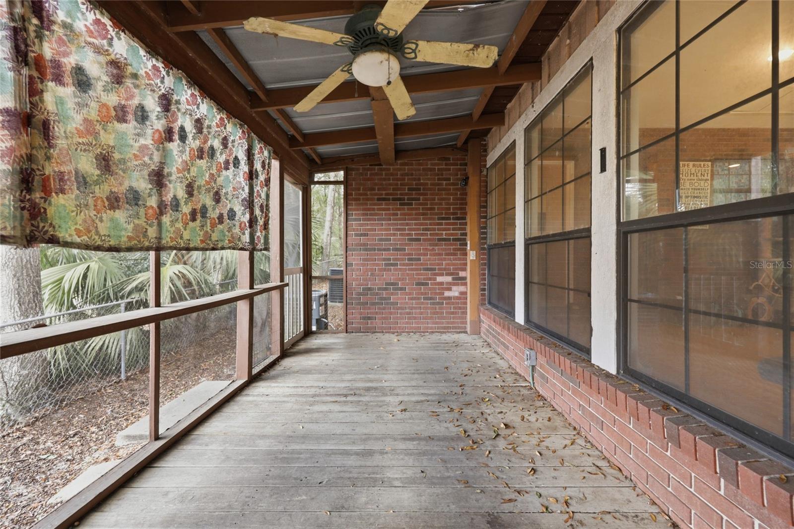 G M WHETSTONE ESTATE ADD TO H S - Residential