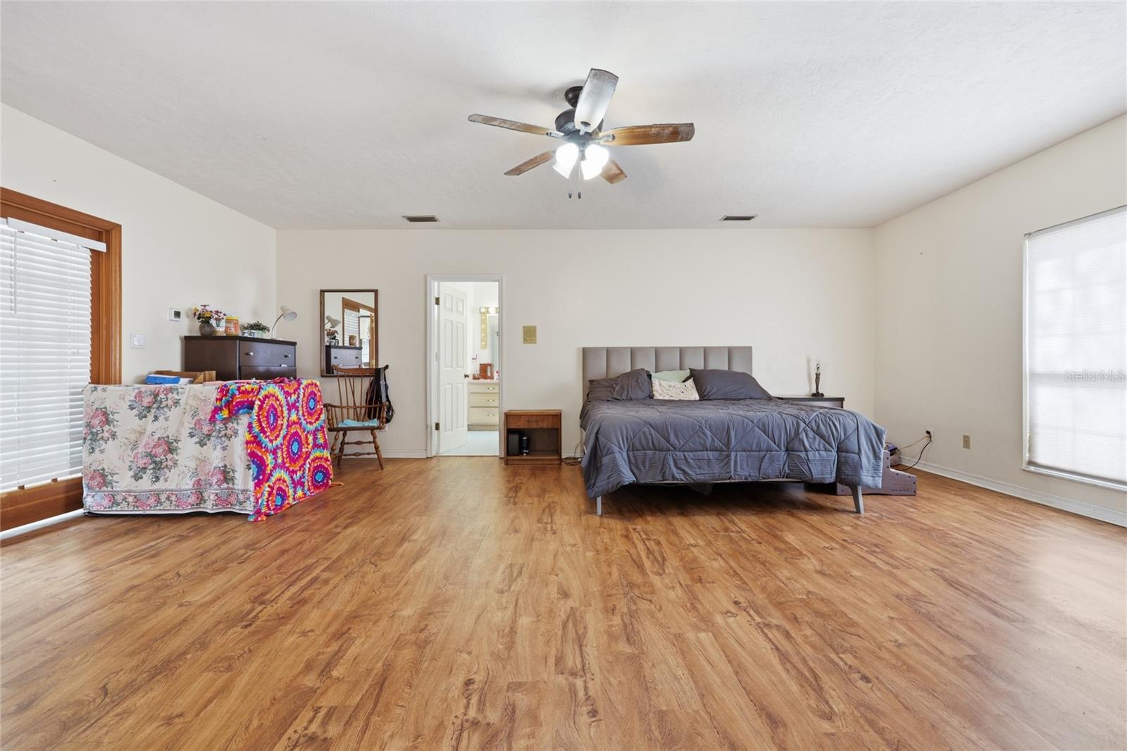 G M WHETSTONE ESTATE ADD TO H S - Residential