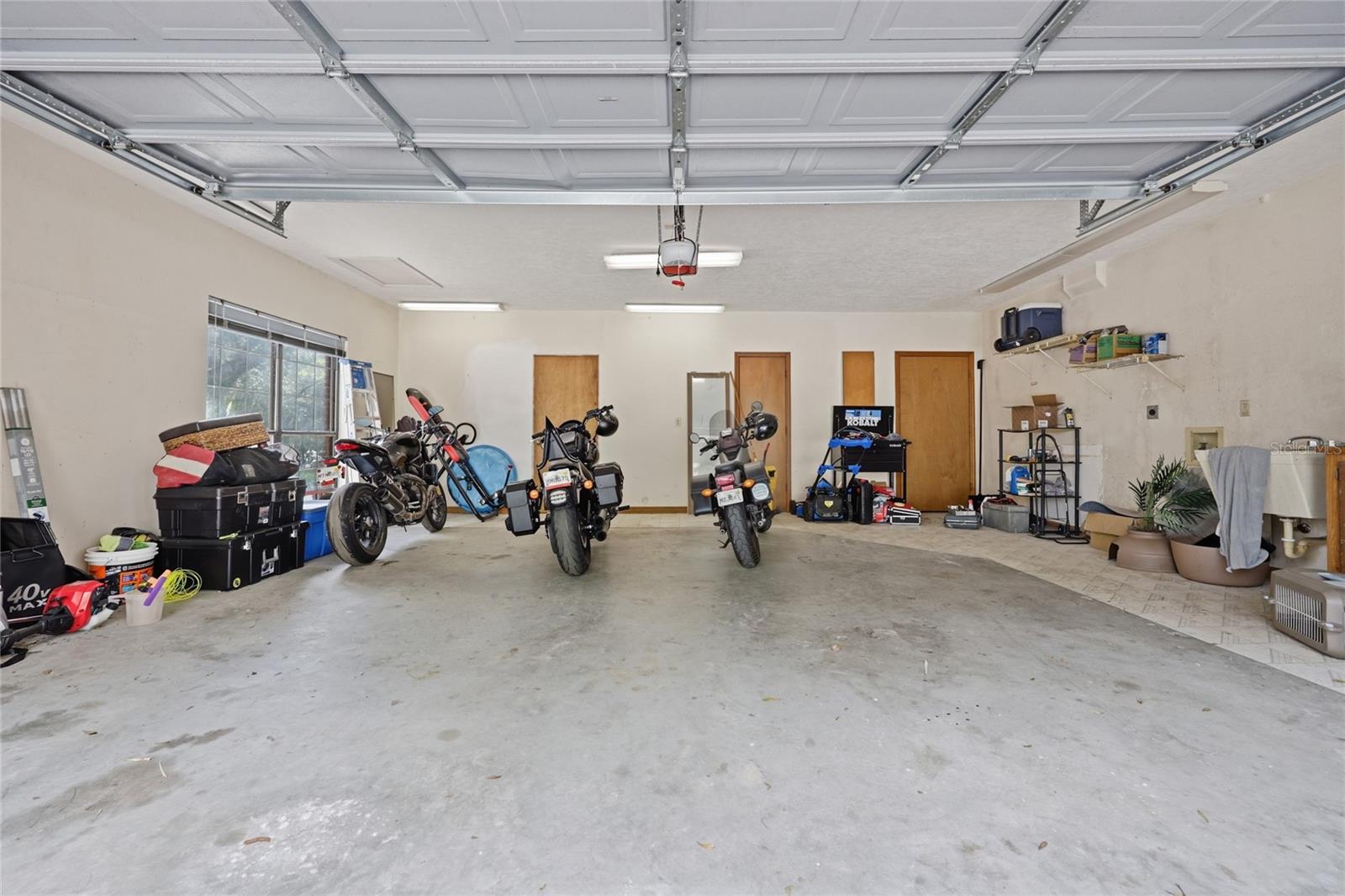 G M WHETSTONE ESTATE ADD TO H S - Residential