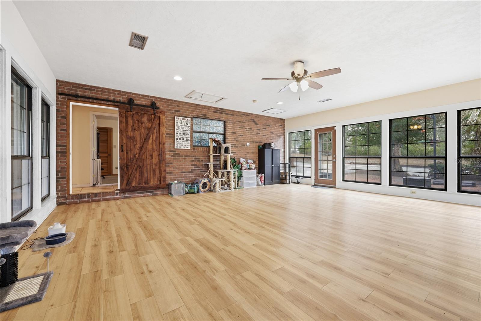 G M WHETSTONE ESTATE ADD TO H S - Residential