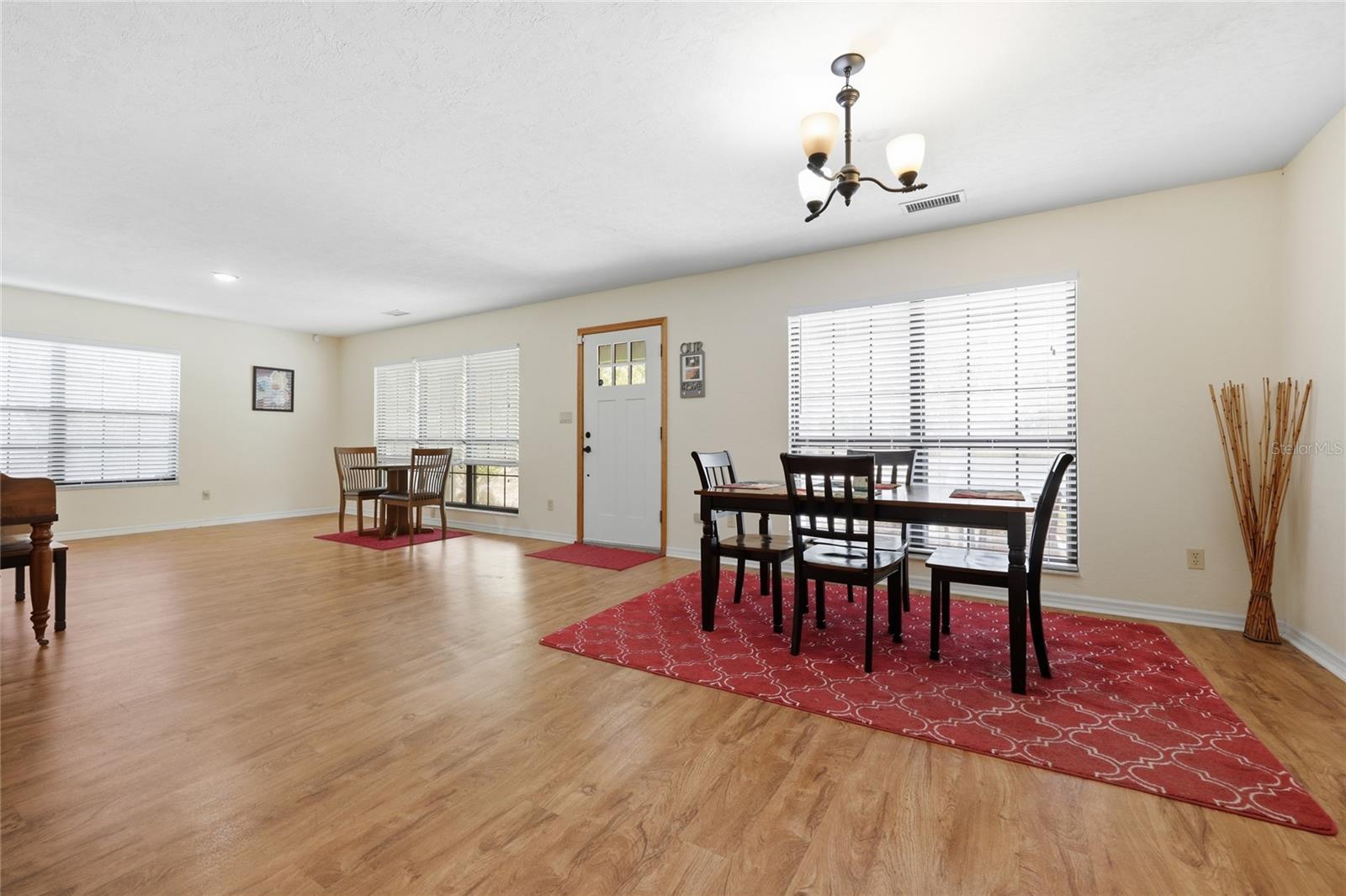 G M WHETSTONE ESTATE ADD TO H S - Residential