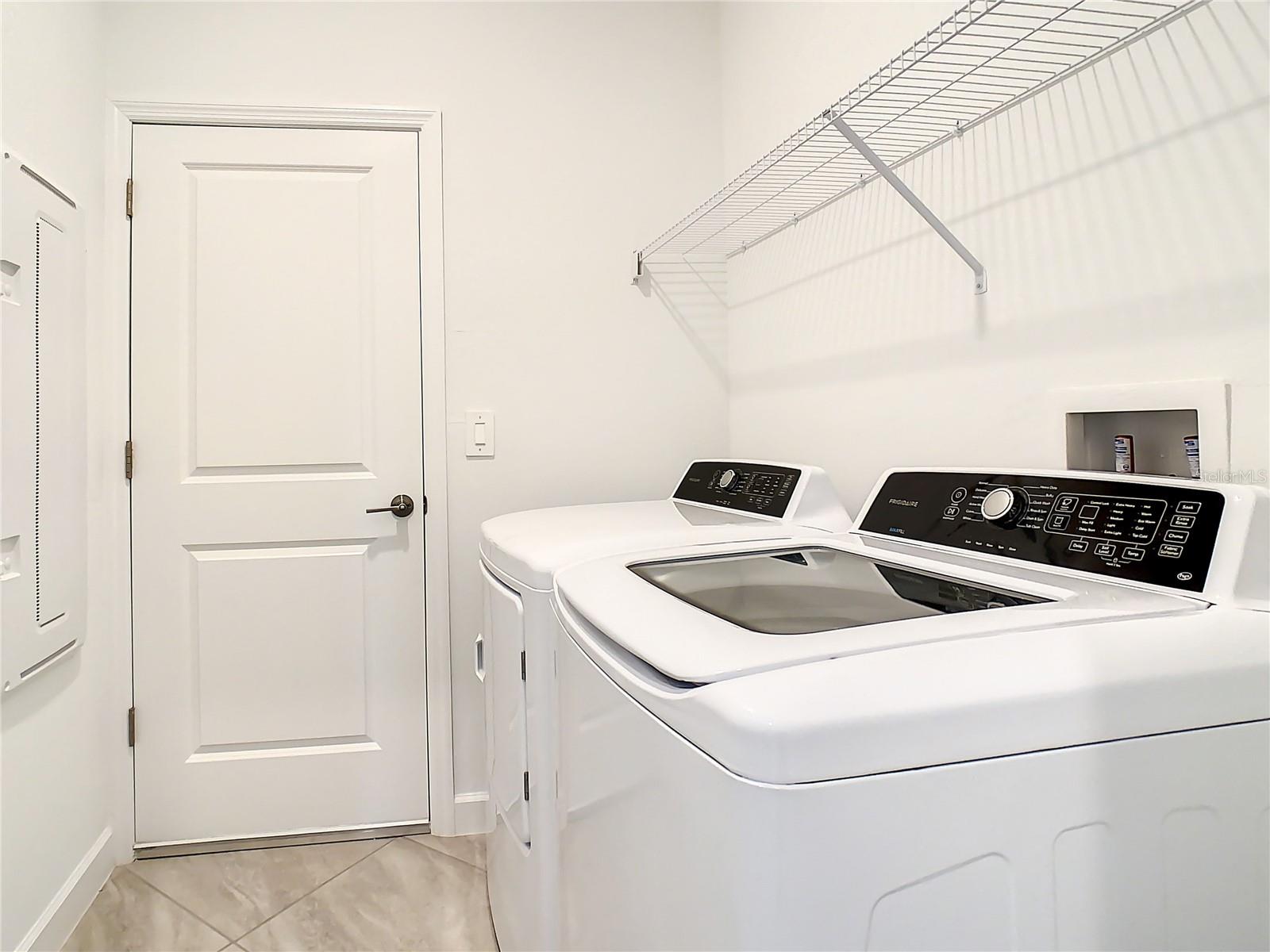 LORRAINE LAKES PH I - Residential Lease