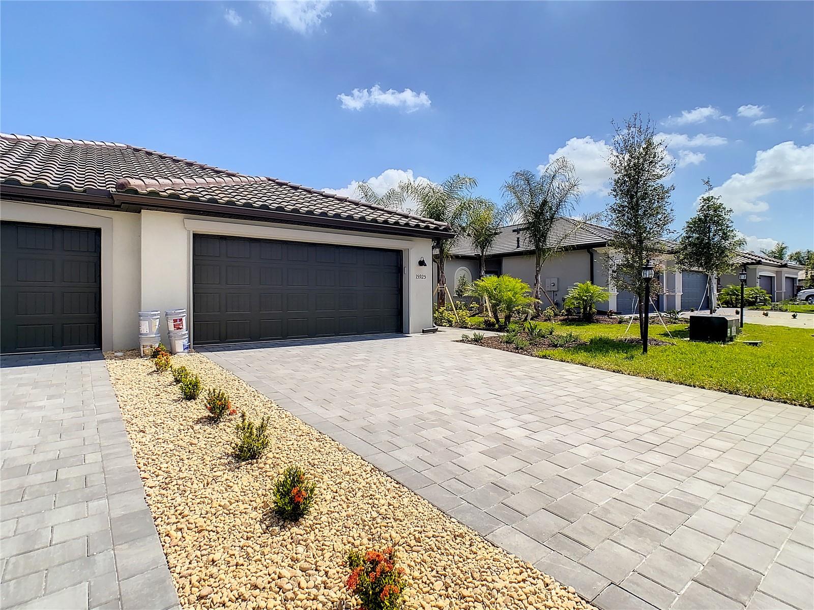 LORRAINE LAKES PH I - Residential Lease