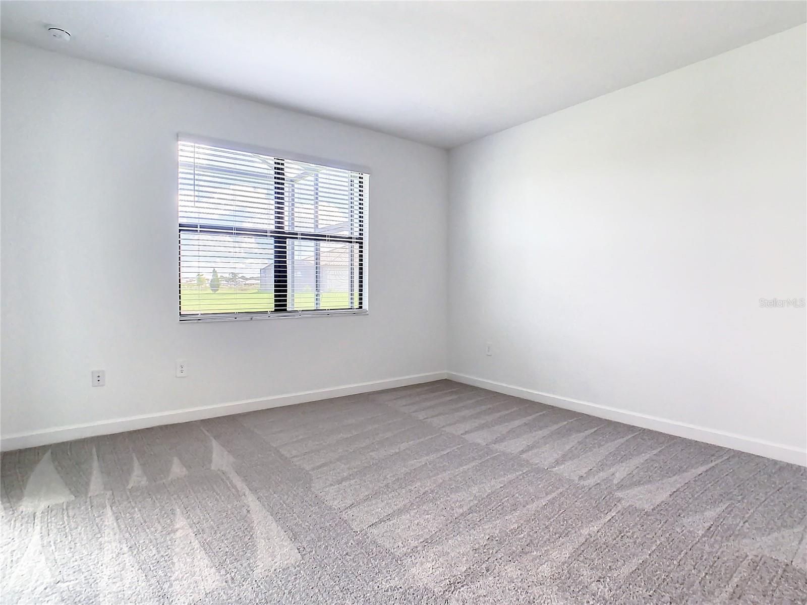 LORRAINE LAKES PH I - Residential Lease