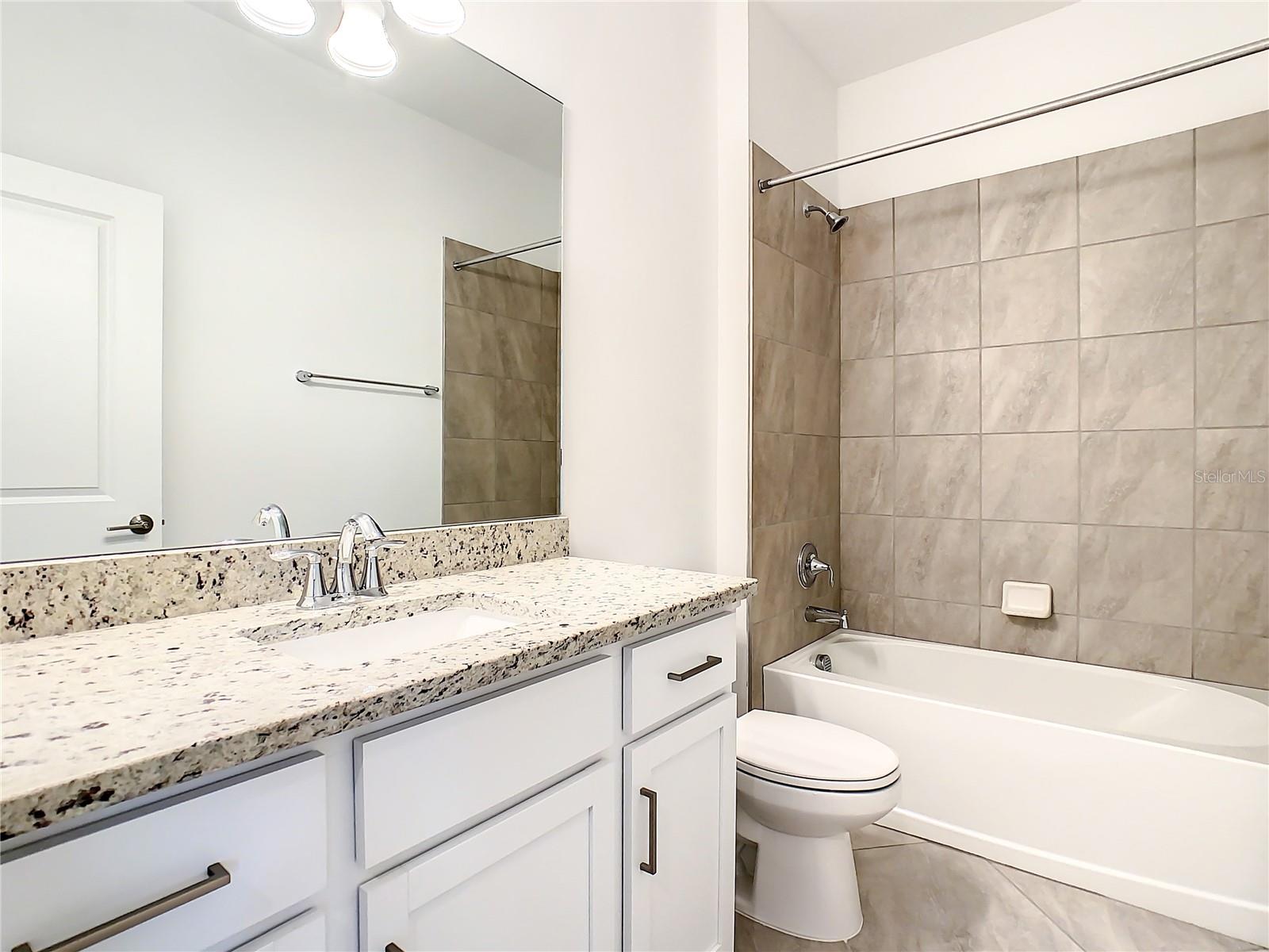 LORRAINE LAKES PH I - Residential Lease