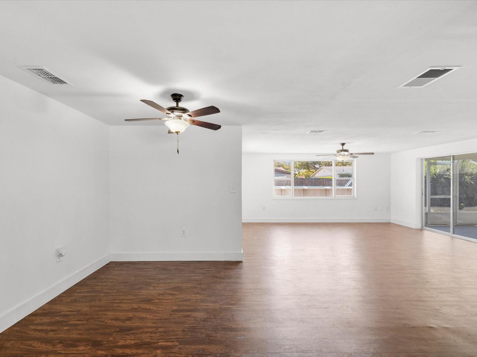 EMBASSY HILLS - Residential