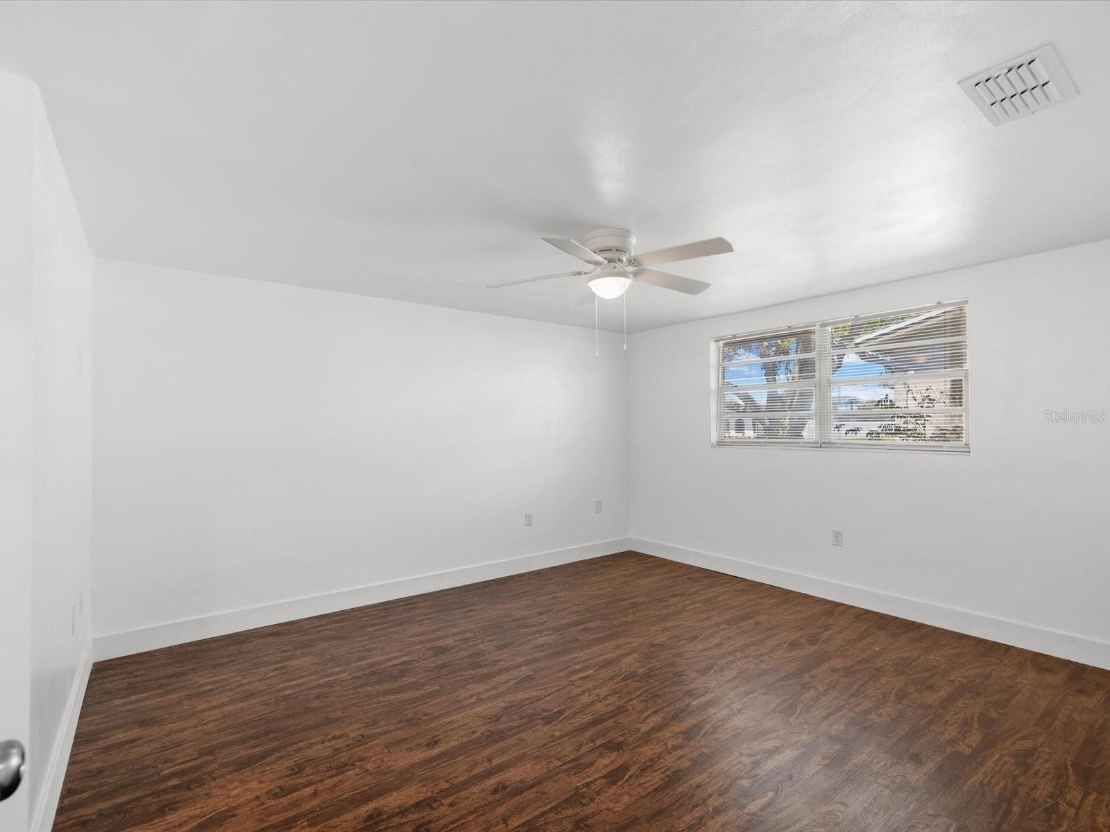 EMBASSY HILLS - Residential