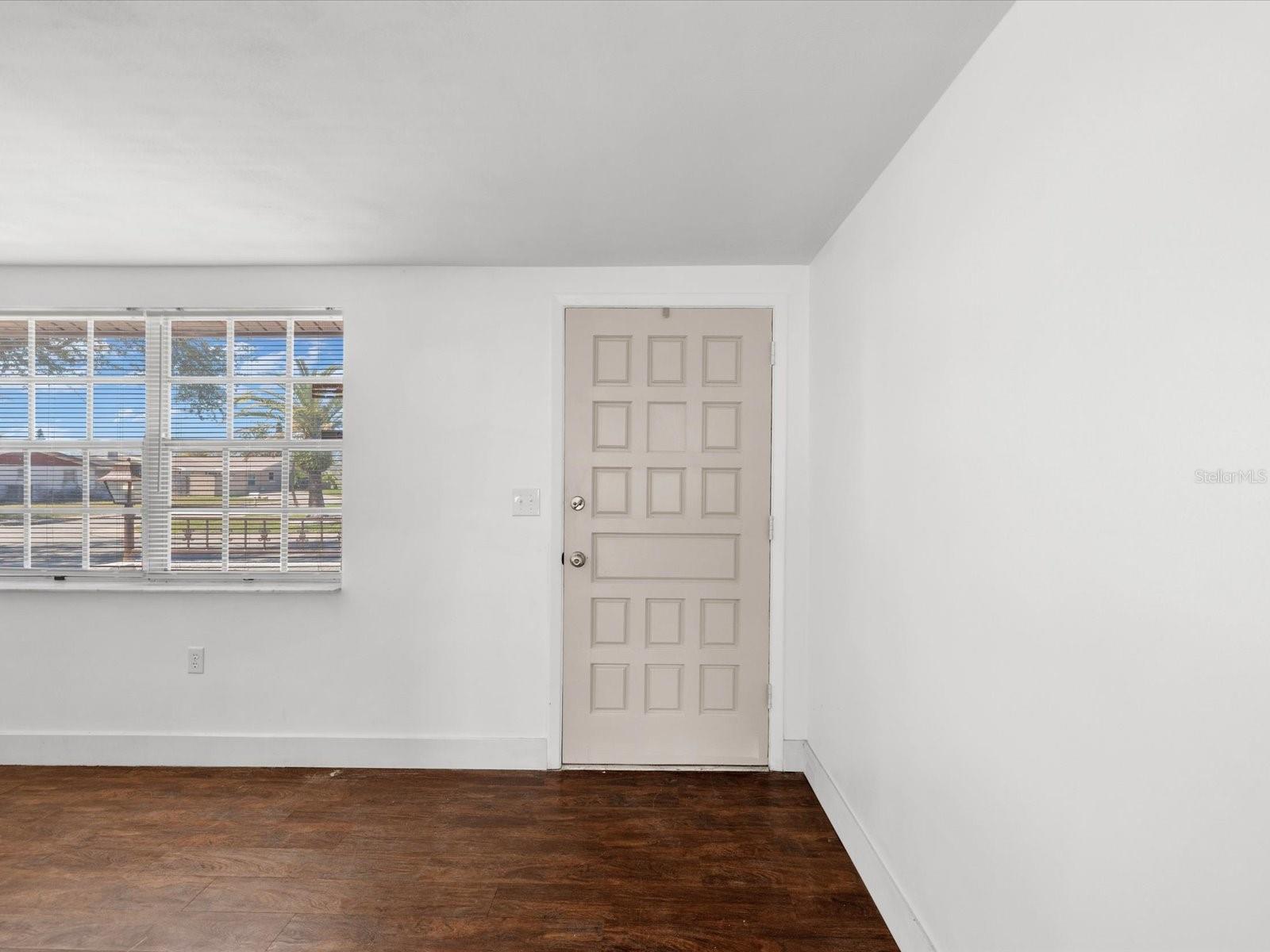 EMBASSY HILLS - Residential