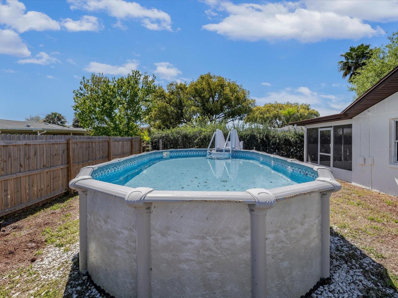 EMBASSY HILLS - Residential