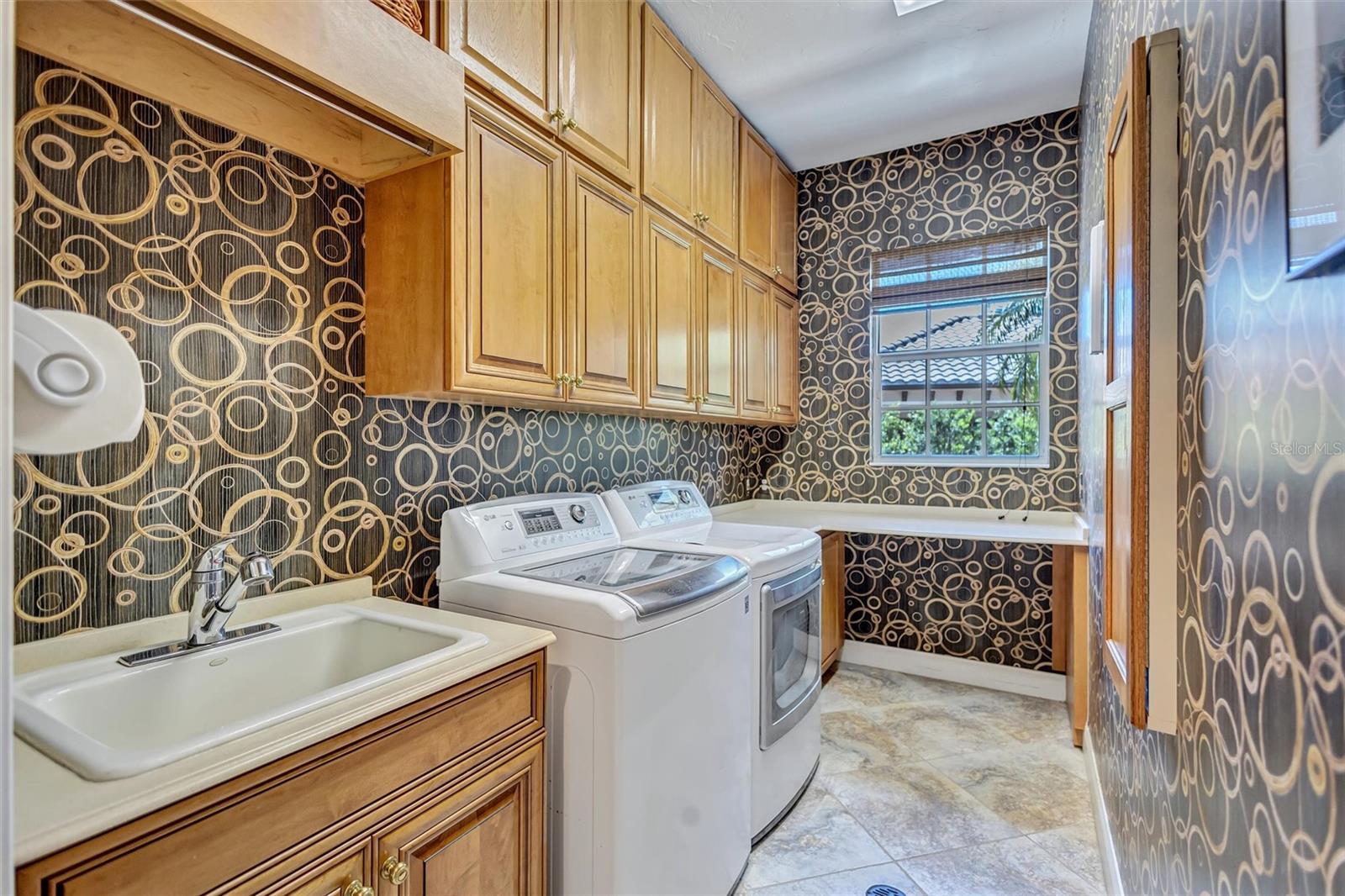 SILVER OAK - Residential