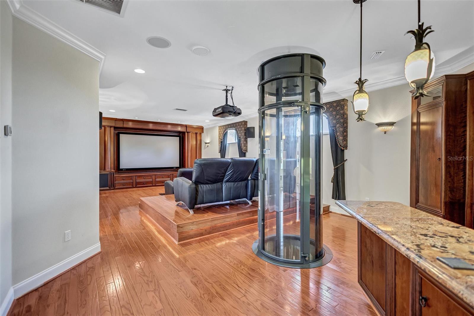 SILVER OAK - Residential