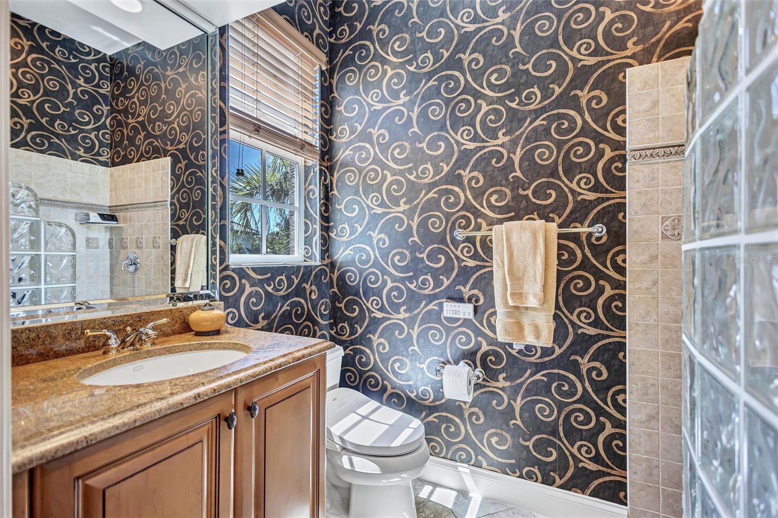 SILVER OAK - Residential