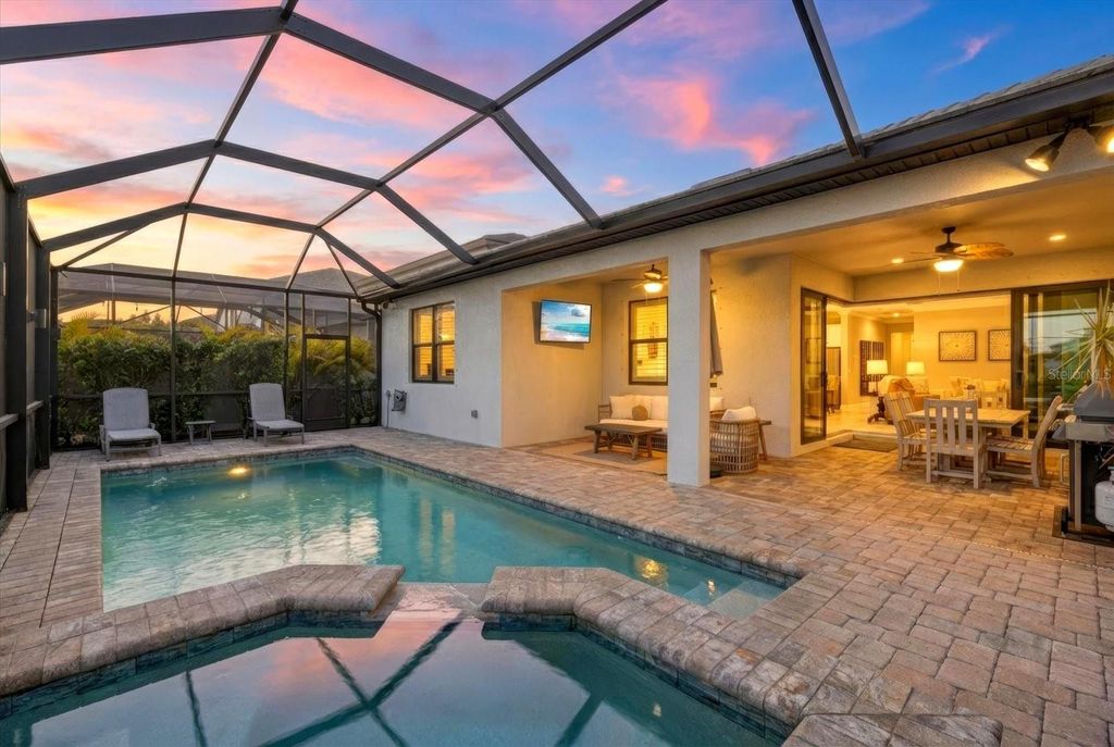 Photo of 5904 Bluestar Court, Lakewood Ranch, FL 34211 (MLS # A4682097)