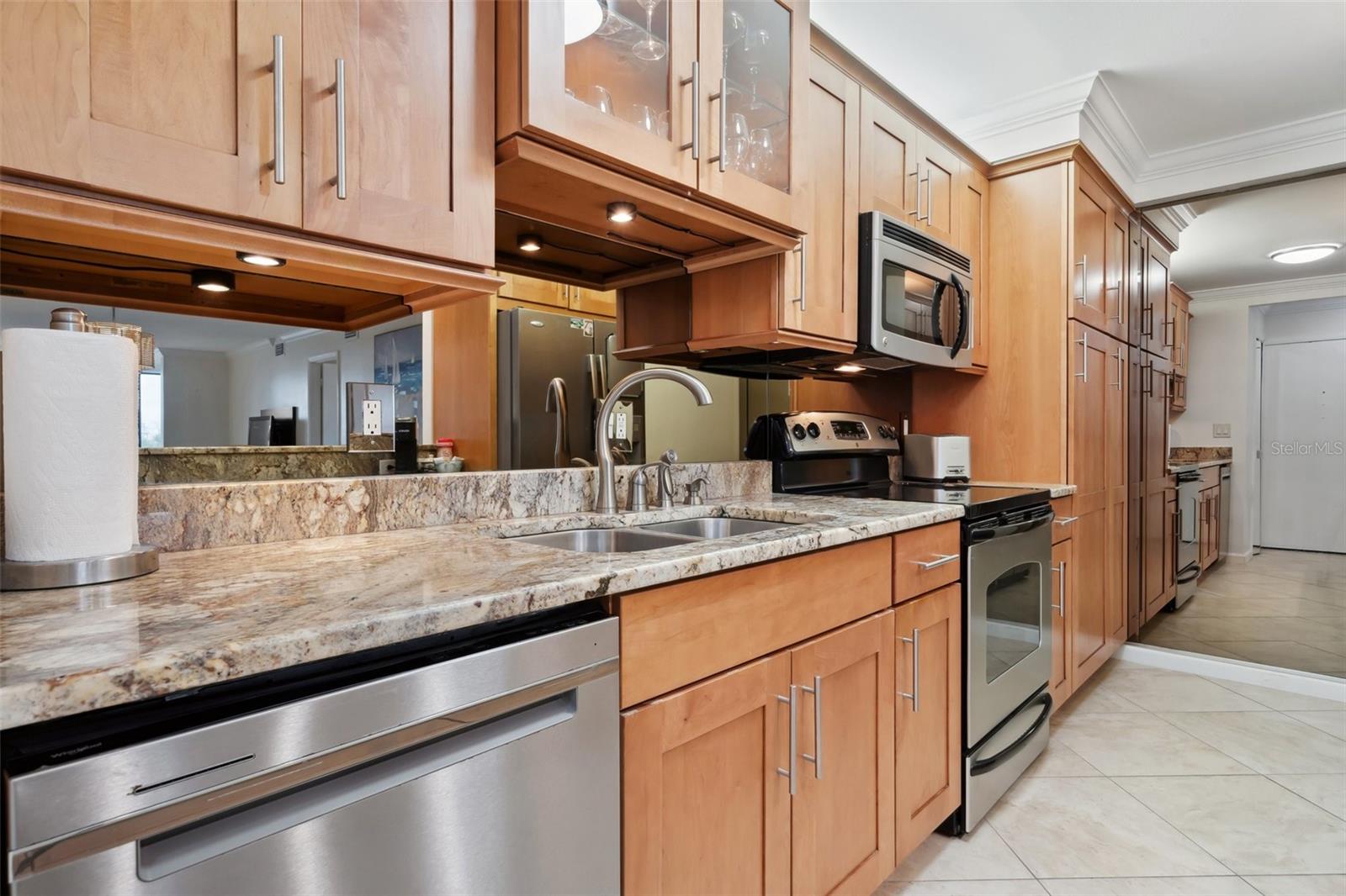 5855 MIDNIGHT PASS ROAD 319
