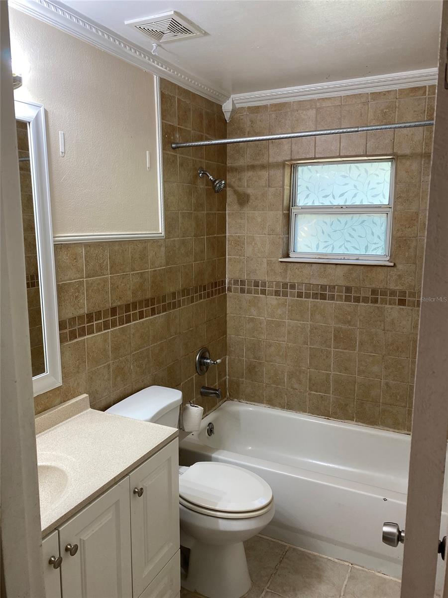 Edgewater Acres Unit 05 Resub - Residential