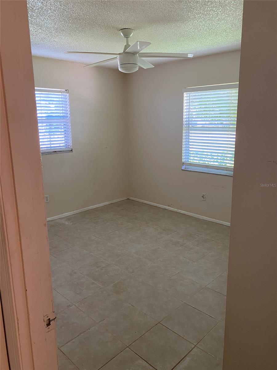 Edgewater Acres Unit 05 Resub - Residential