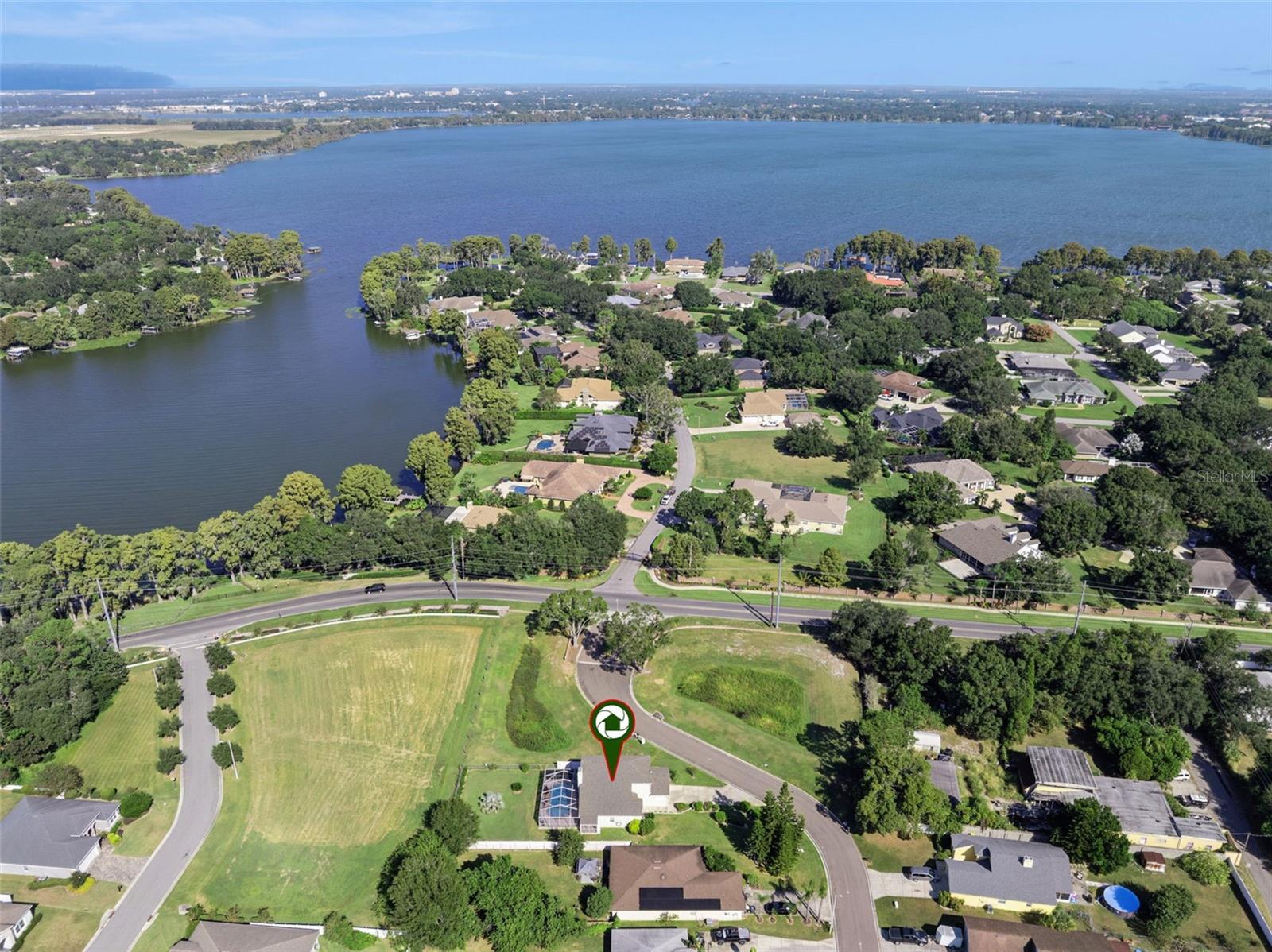 LITTLE LAKE ESTATES - Residential