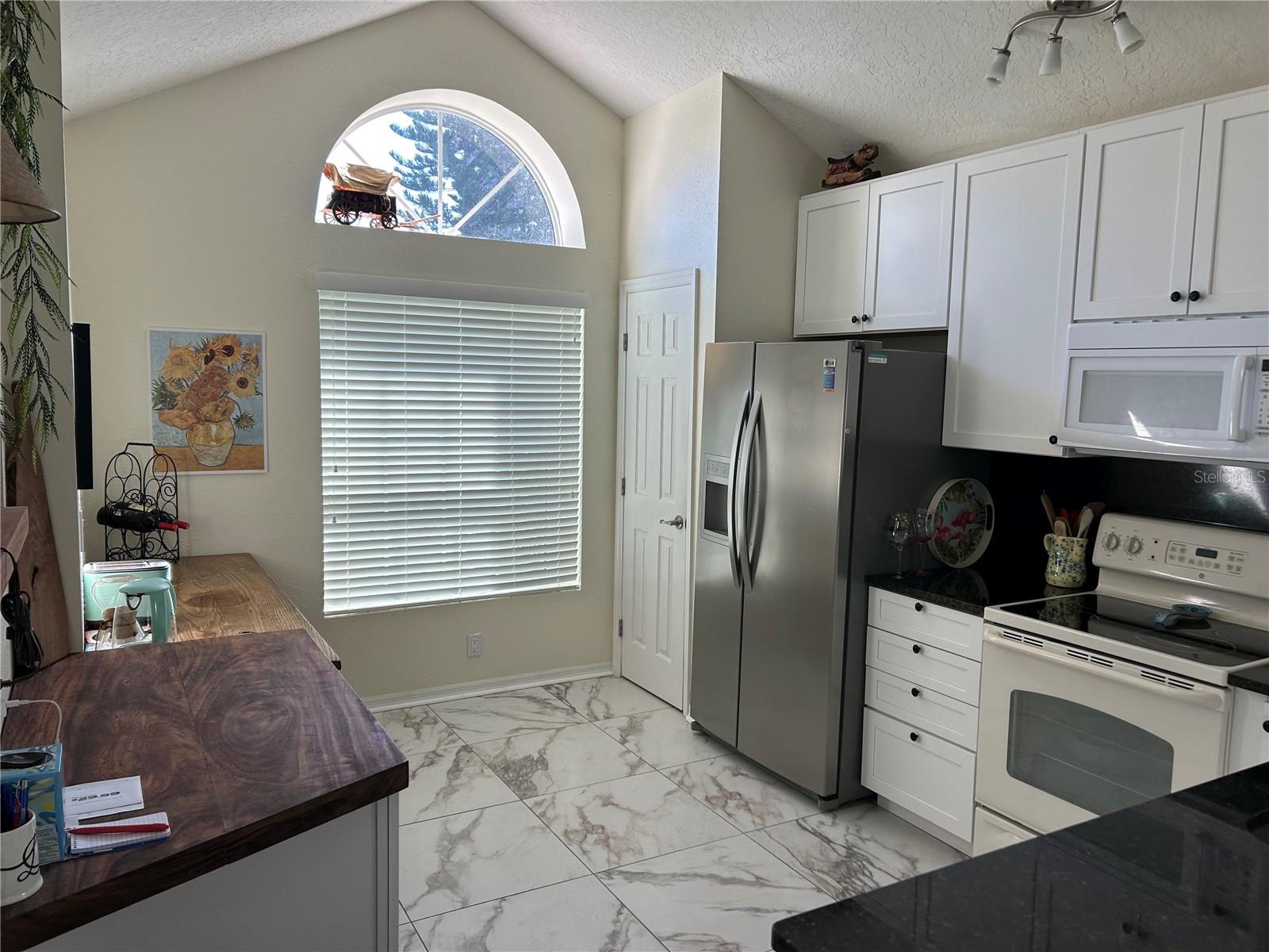 502 LITTLE LAKE COURT