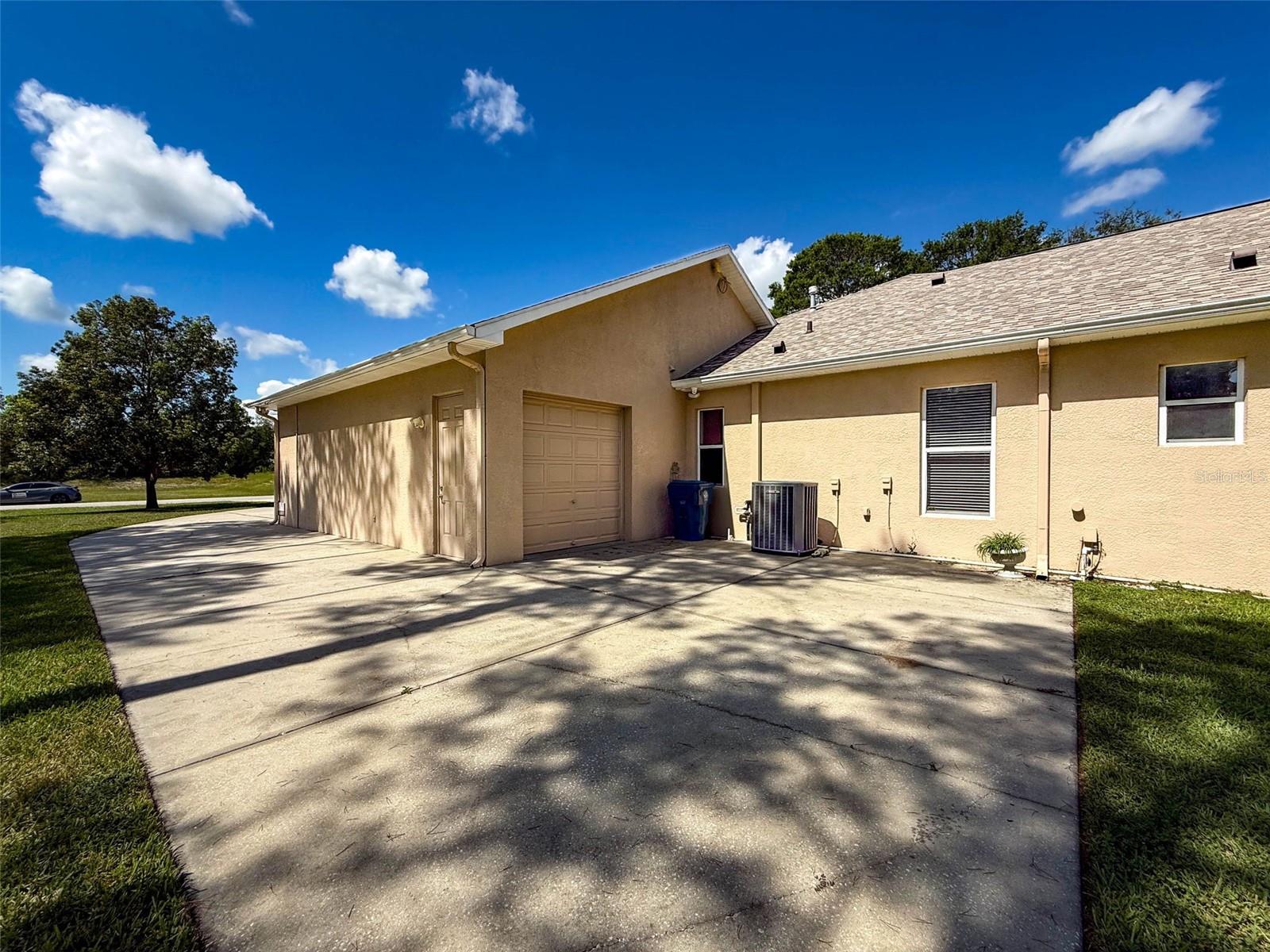 WOODLAND WATERS - Residential