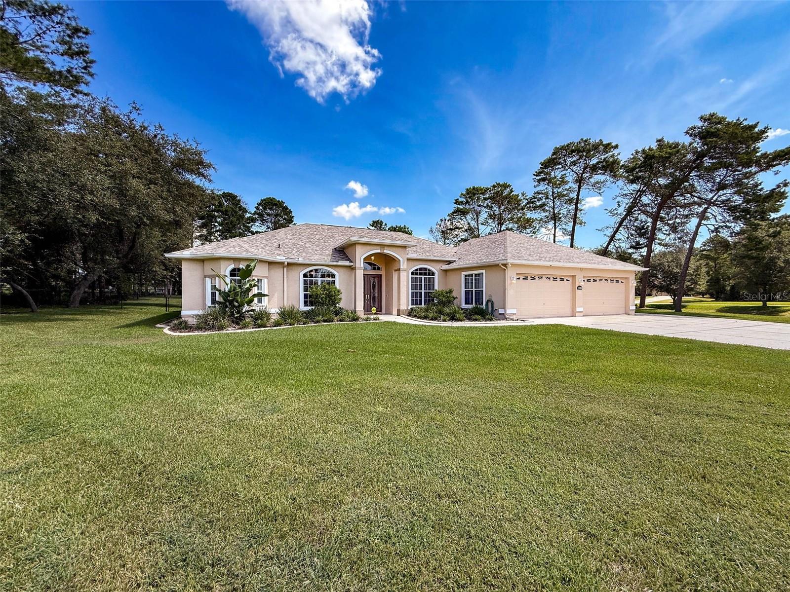 WOODLAND WATERS - Residential