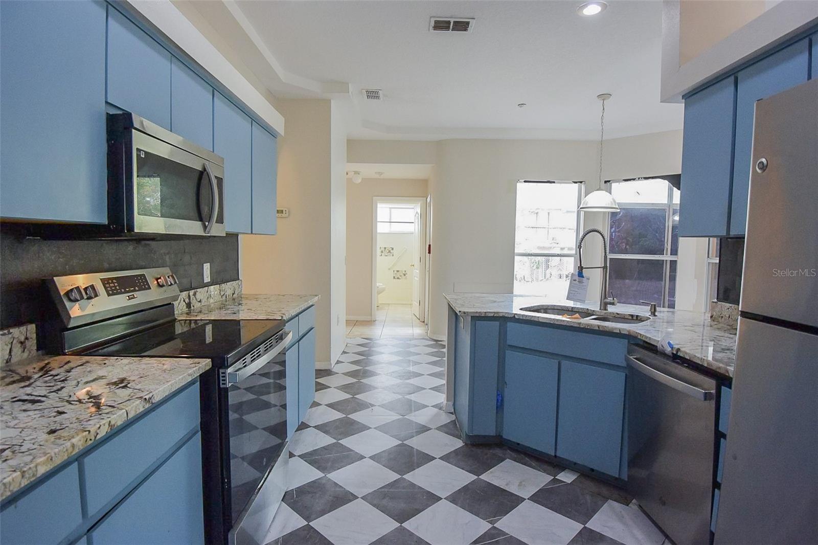 SPRING HILL - Residential