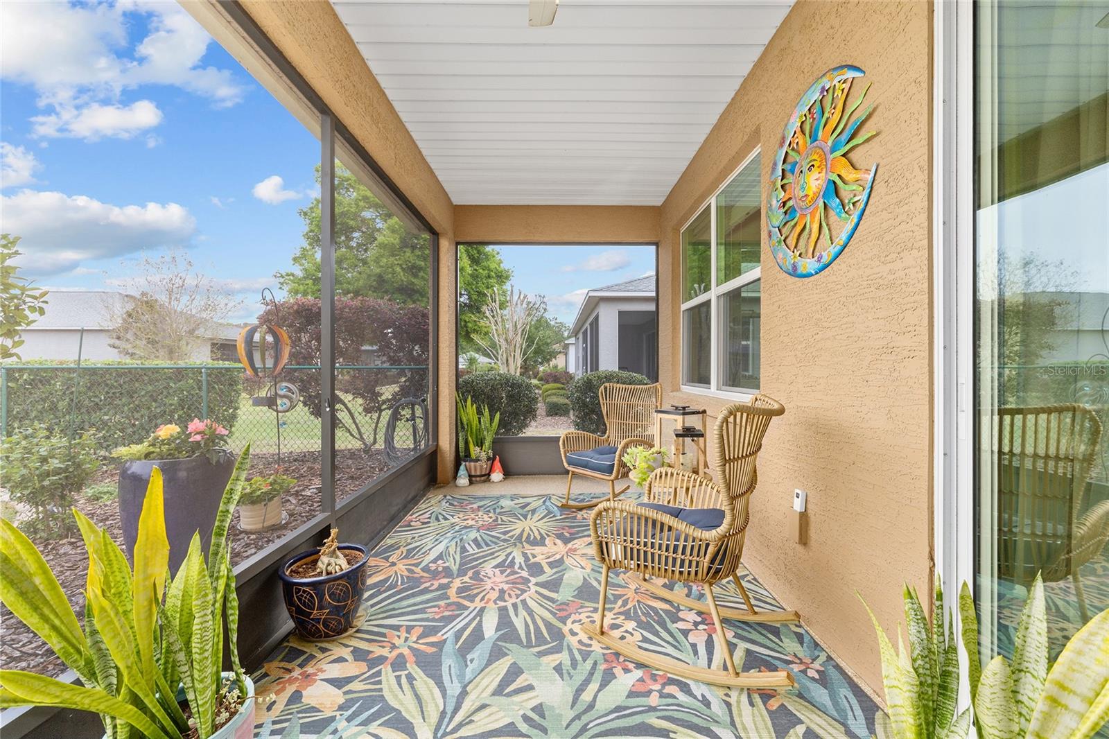 INDIGO EAST SOUTH - Residential